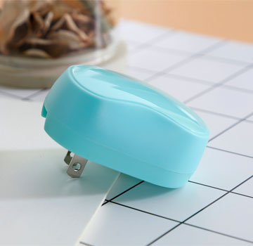 多口充電器